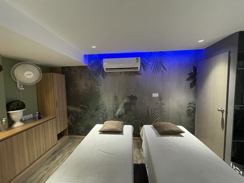 Home 18 Massage Center at Kayaa Family Spa