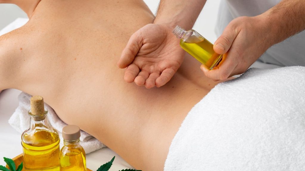 Revitalize Your Senses with Aromatherapy at Kayaa Family Spa 5 Oil Massage therapy
